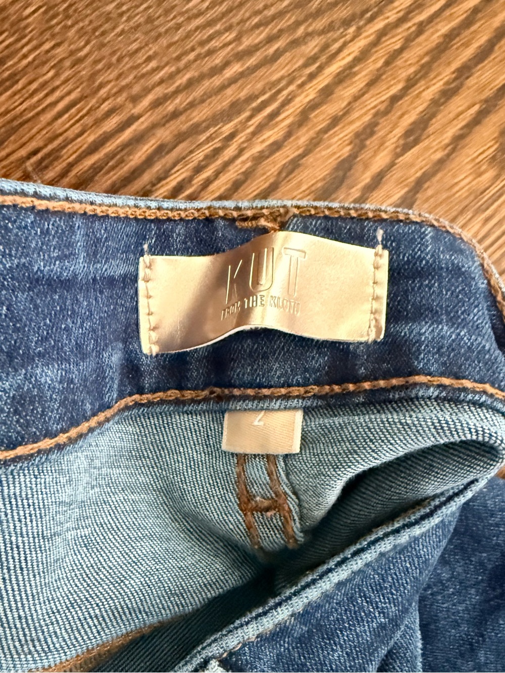 Kut from the Kloth Margo Wide Leg Jean 2 - Picture 6 of 9